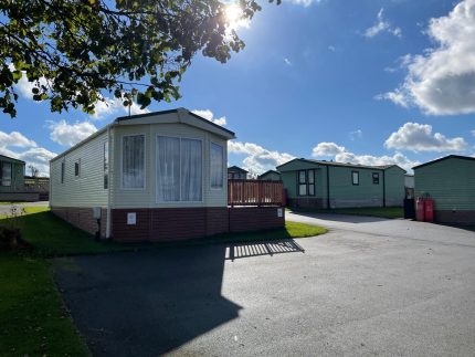 Previously Owned Pemberton Marlow 25&#8242; x 12&#8242; Holiday Home