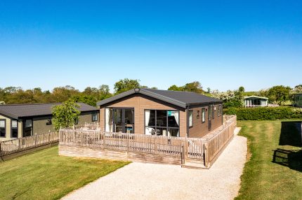 Previously Owned ABI Kielder 40&#8242; x 20&#8242; Countryside Lodge