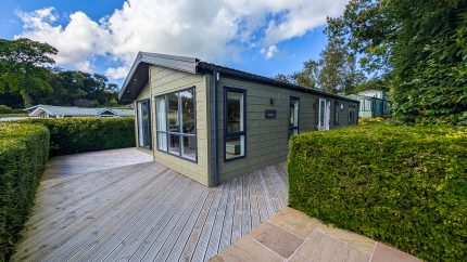 ABI Kielder Exclusive 41&#8242; x 20&#8242; Countryside Lodge