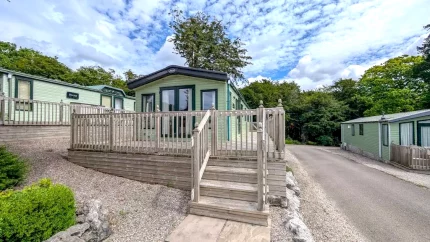 Previously Owned ABI Ambleside 40&#8242; x 13&#8242; Holiday Home