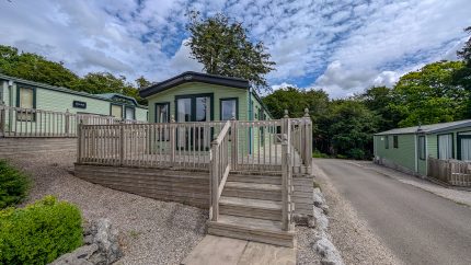 Previously Owned ABI Ambleside 40&#8242; x 13&#8242; Holiday Home