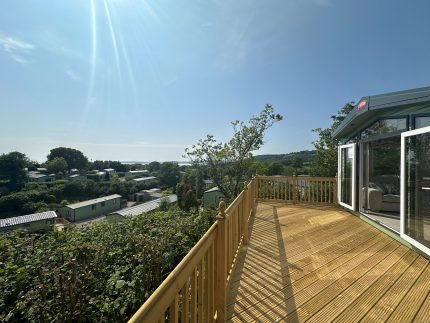 Brand New Carnaby Lakehouse Lodge 40&#8242; x 13&#8242; Holiday Home