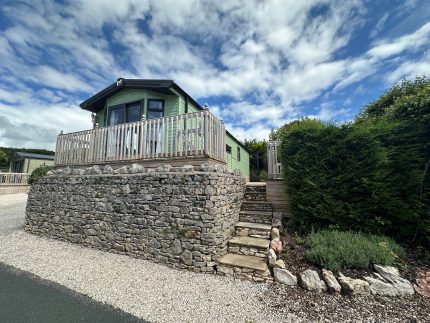Previously Owned Willerby Brookwood 38&#8242; x 12&#8242; Sea View Holiday Home