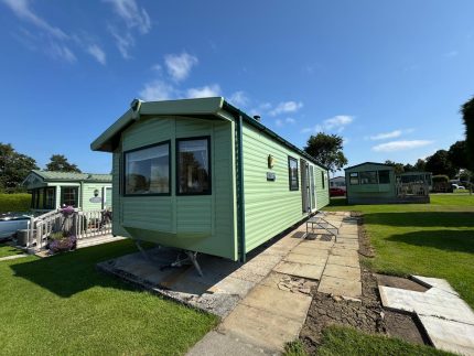 Previously Owned Willerby Rio Premier 37&#8242; x 12&#8242;  2 Bedroom Holiday Home