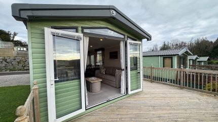 Previously Owned Swift Bordeaux 38&#8242; x 12&#8242; Holiday Home