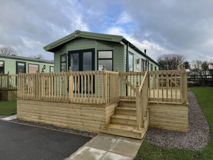 Previously Owned Willerby Brockenhurst 35′ x 12′ Holiday Home