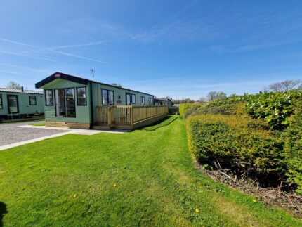 Previously Owned Carnaby Rosedale 38′ x 12′ Holiday Home