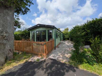 Previously Owned ABI Sunningdale 37′ x 12′ Holiday Home