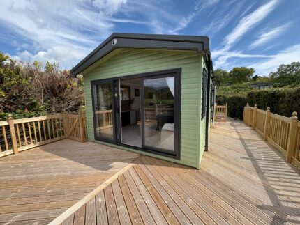 Ex-Press Swift Bordeaux 38′ x 12′ Holiday Home Ex-Press Swift Bordeaux 38′ x 12′ Holiday Home
